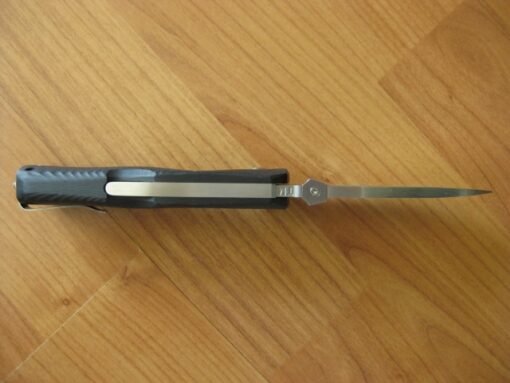 Navaja LionSTEEL en fibra de carbono TM1 CS - Image 5