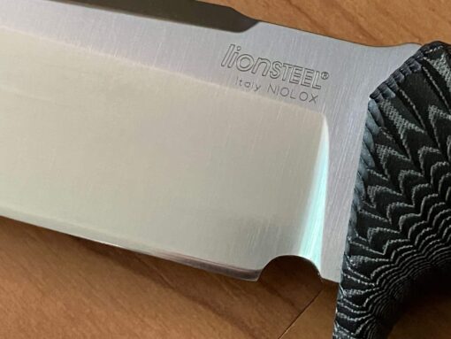 Cuchillo Lion Steel T5 MI personalizado - Image 4